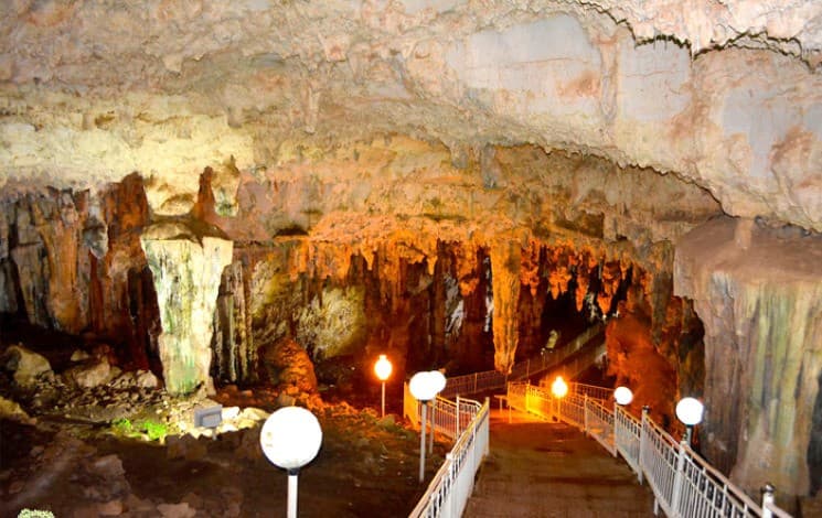 La Grotte de Béni Add