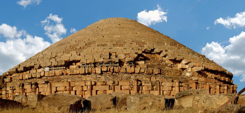 Mausolée de Madghacen