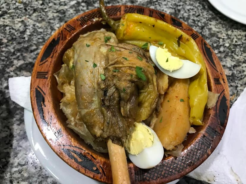 La Chakhchoukha de Biskra : Voyage Culinaire aux Origines d'un Plat Emblématique Algérien
