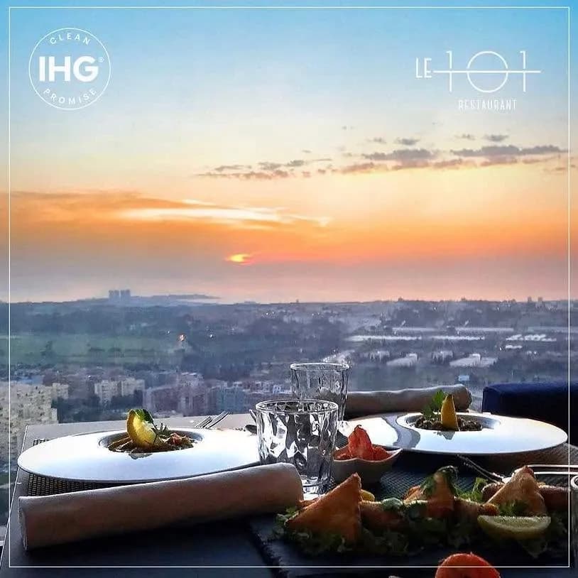 Le 101 Holiday Inn