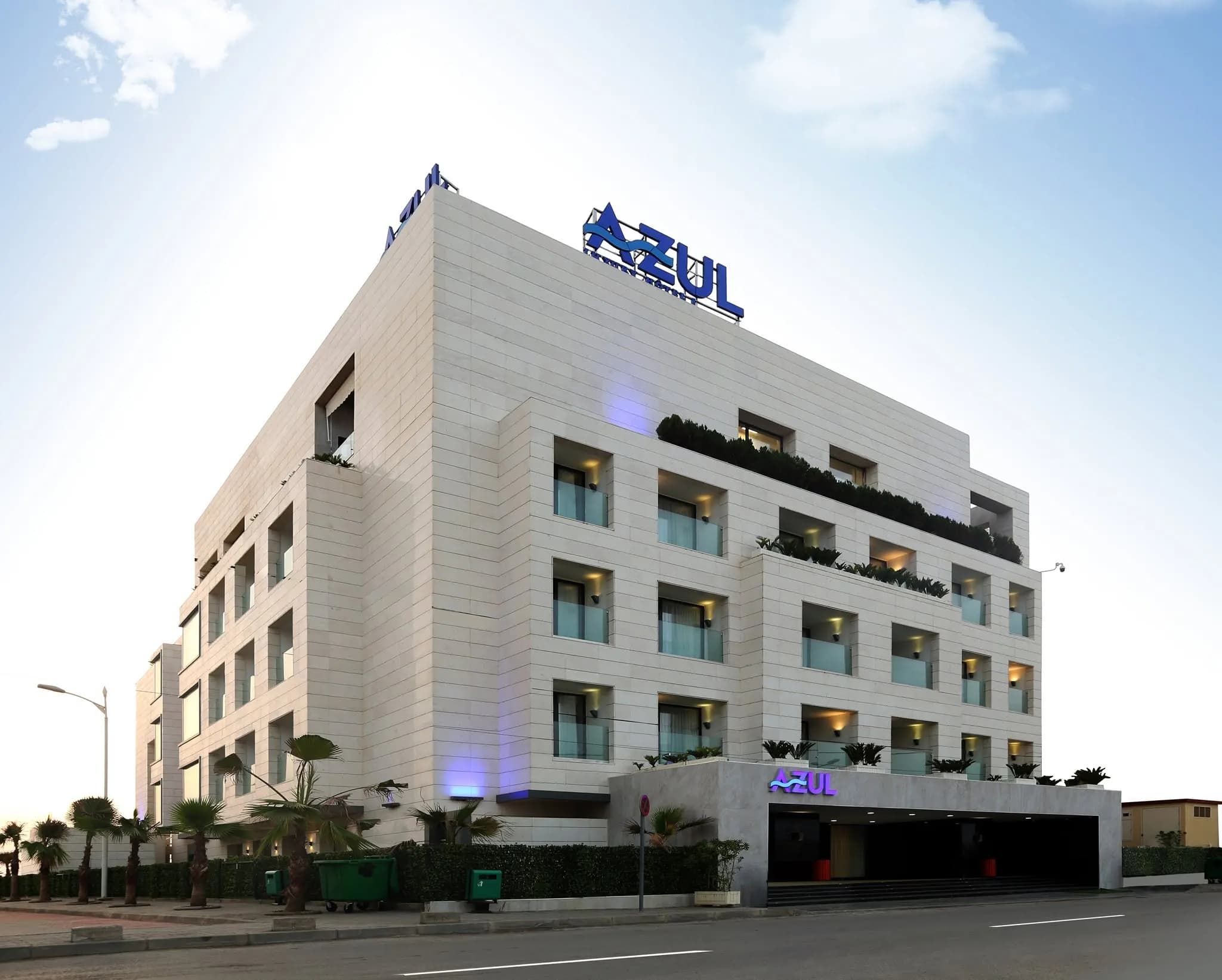 فندق ازول - 1